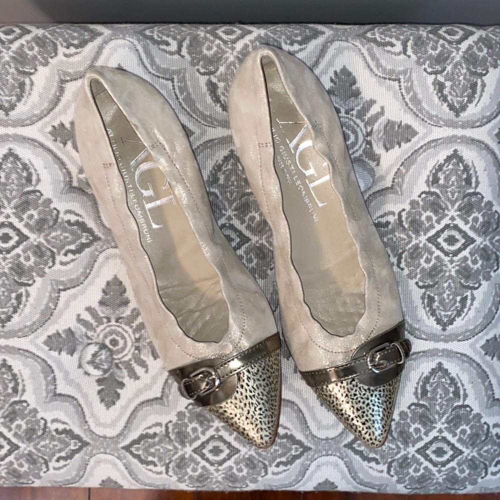 Attilio Giusti Leombruni AGL cap toe ballerina flat
Made in Italy
Size 37.5
